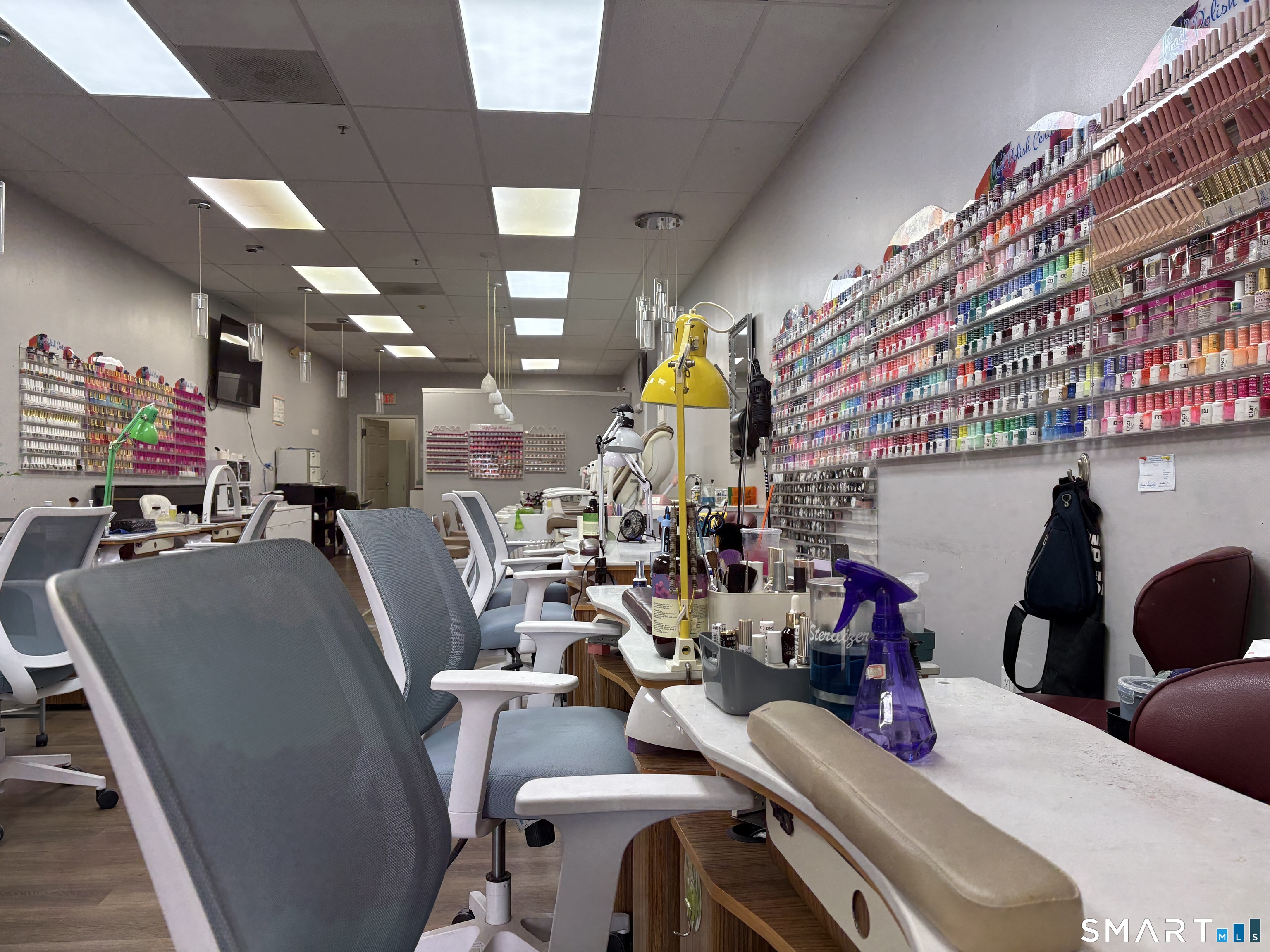 Dixwell Avenue Hamden CT 06514