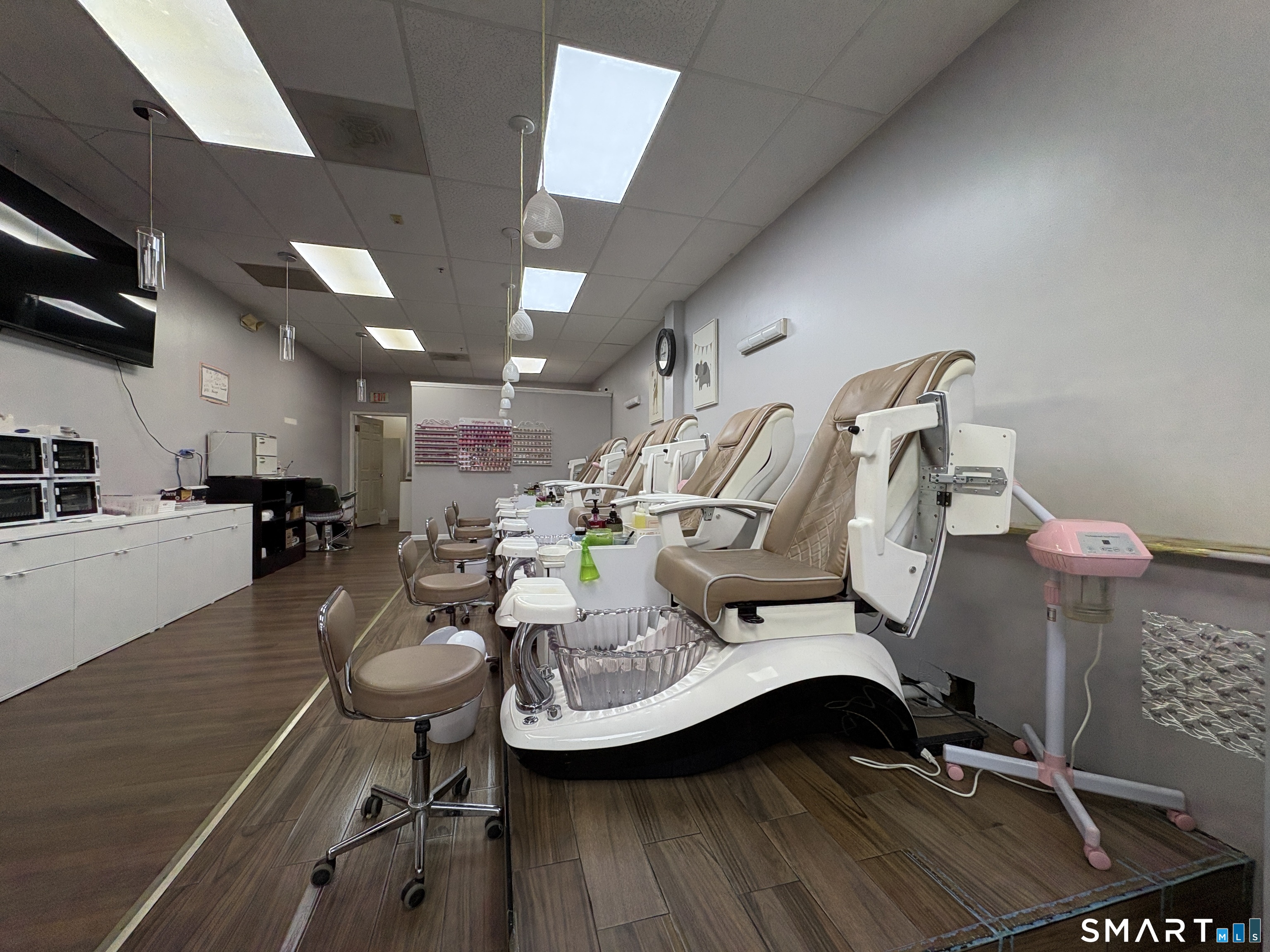 Dixwell Avenue Hamden CT 06514