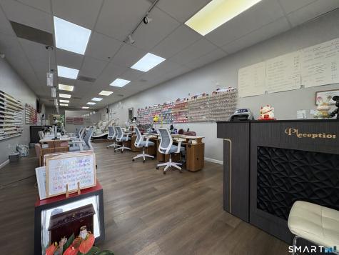 Dixwell Avenue Hamden CT 06514