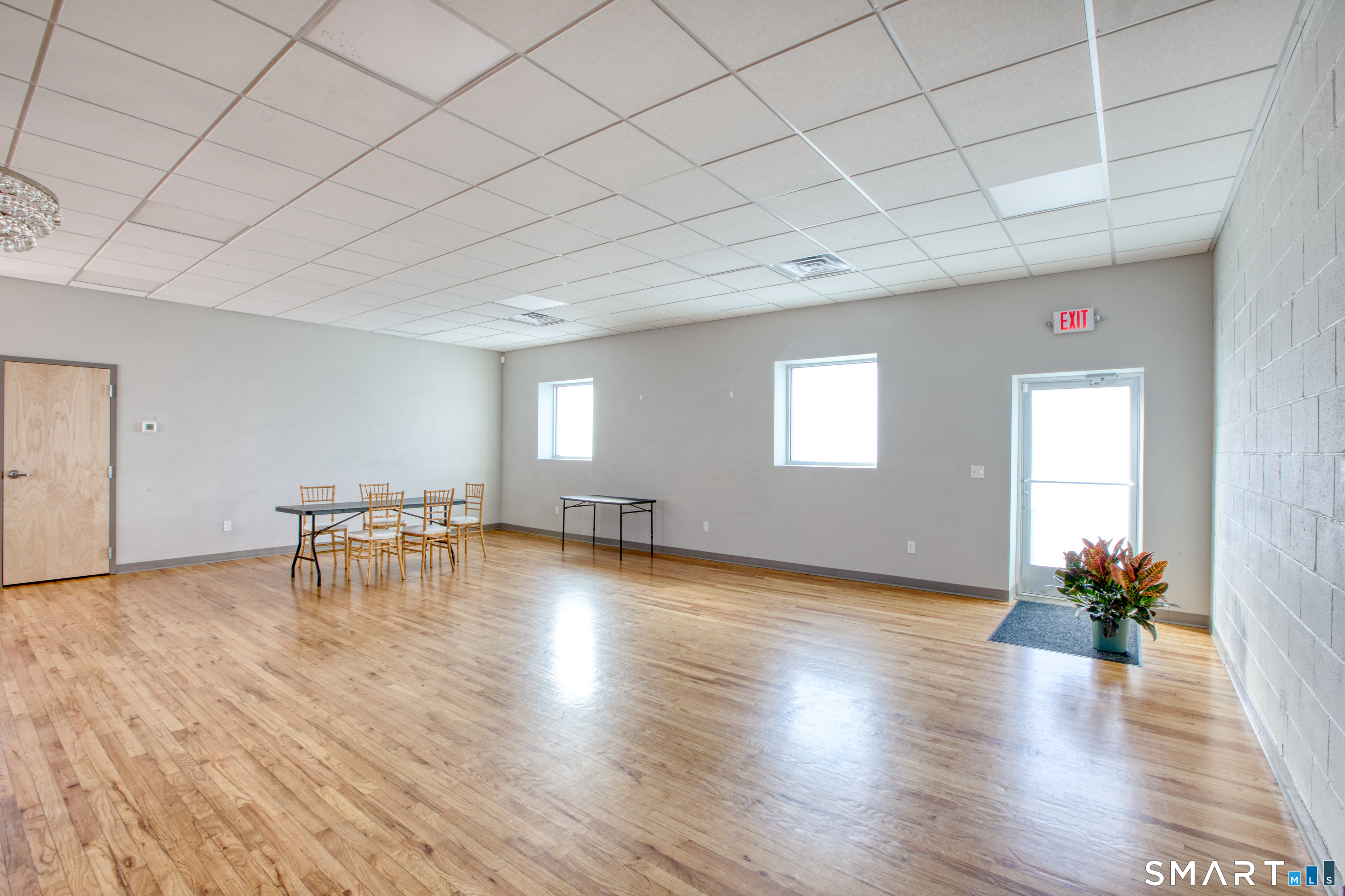 85 Kitts Lane Newington CT 06111