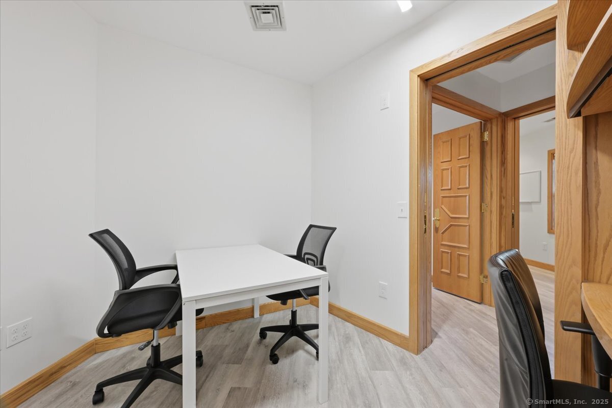 123 Elm Street Old Saybrook CT 06475