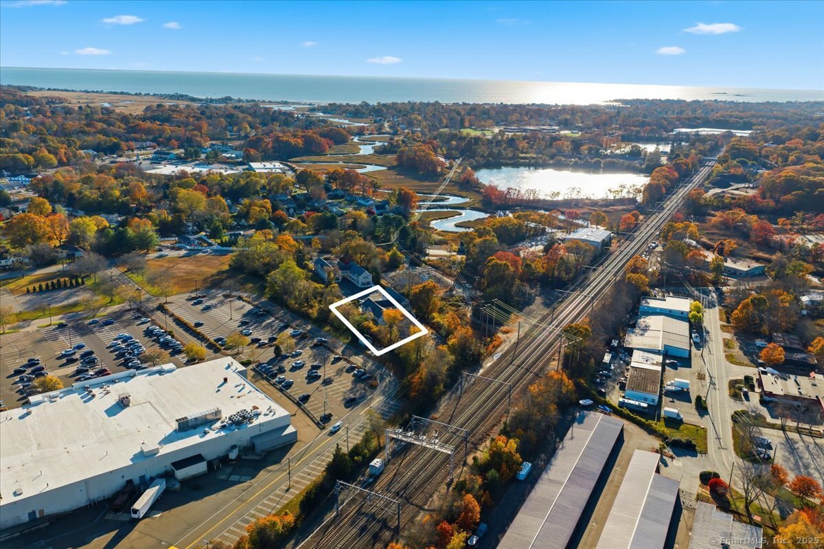 123 Elm Street Old Saybrook CT 06475