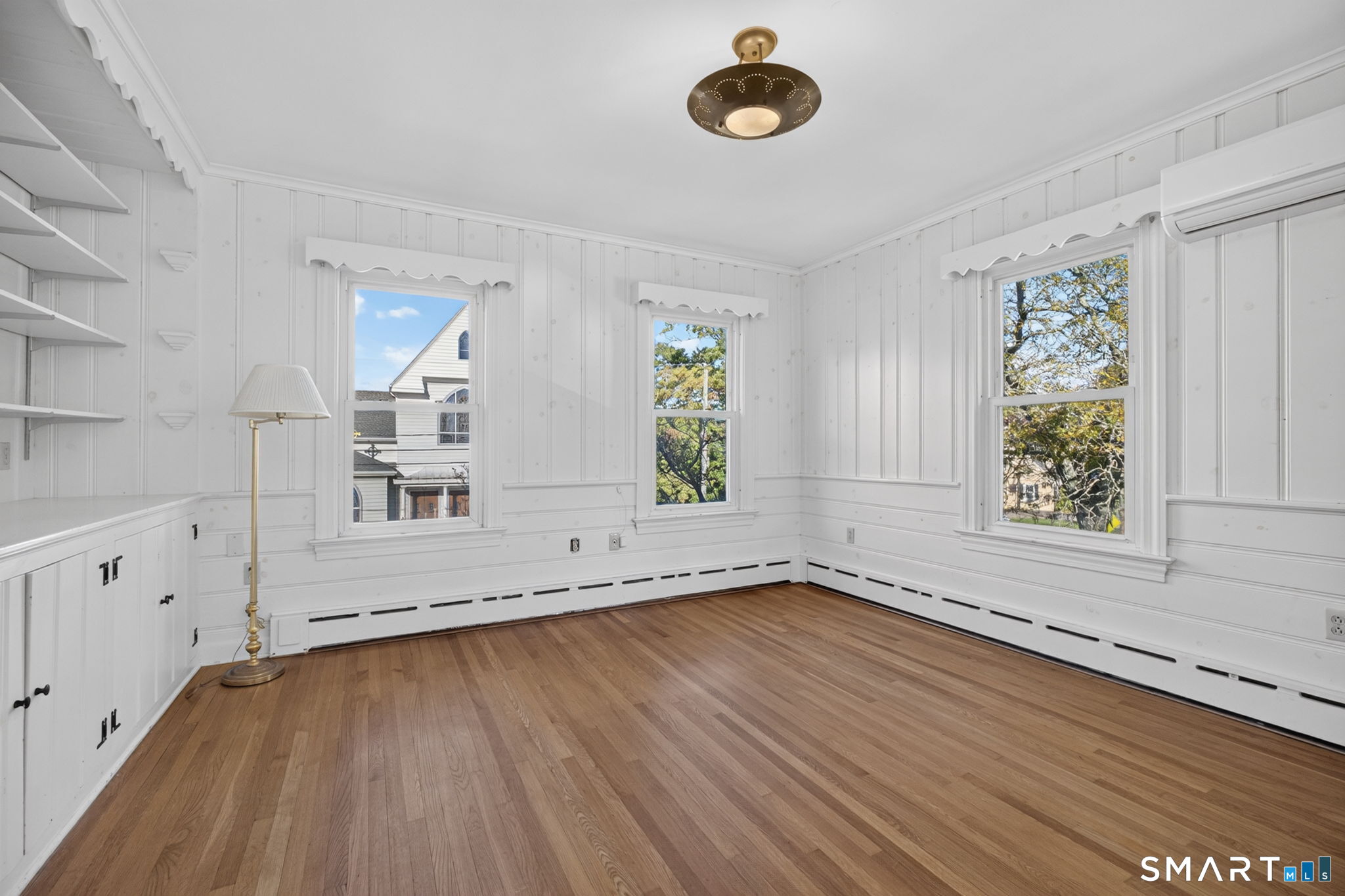 32 East Main Street Stonington CT 06378