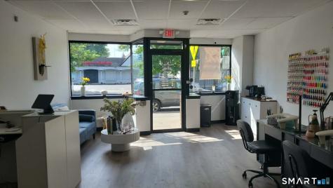 2658 Fairfield Avenue Bridgeport CT 06605