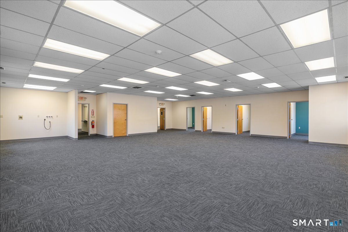 444 Foxon Road East Haven CT 06513