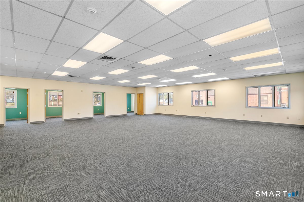 444 Foxon Road East Haven CT 06513