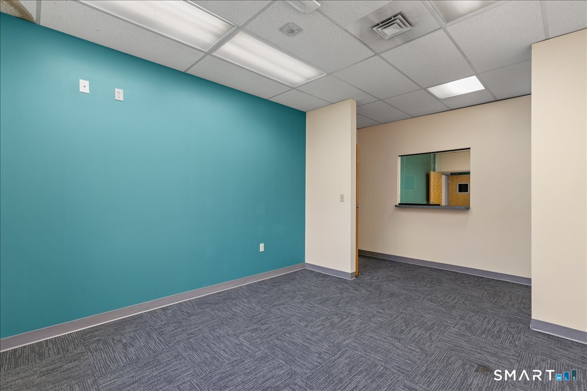 444 Foxon Road East Haven CT 06513