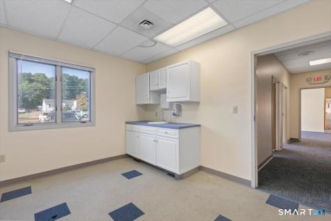 444 Foxon Road East Haven CT 06513