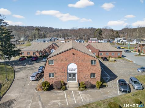 444 Foxon Road East Haven CT 06513