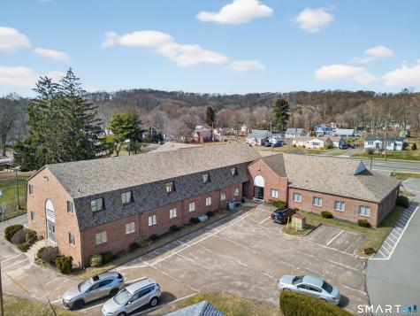 444 Foxon Road East Haven CT 06513