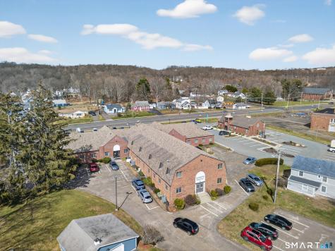 444 Foxon Road East Haven CT 06513