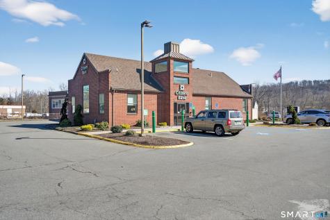 444 Foxon Road East Haven CT 06513