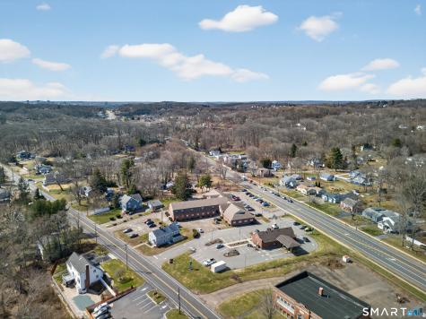 444 Foxon Road East Haven CT 06513