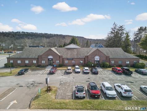 444 Foxon Road East Haven CT 06513