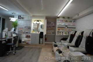 198-200 West Street Cromwell CT 06416