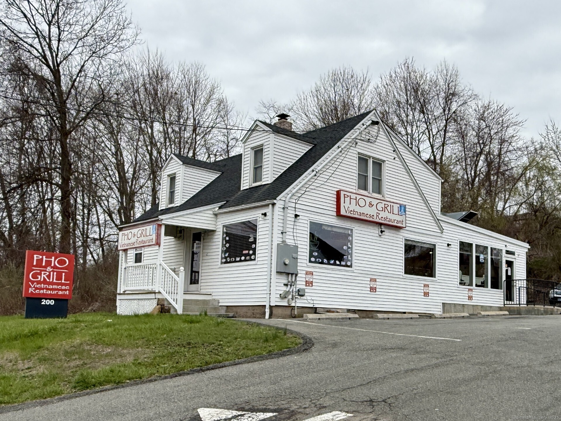 198-200 West Street Cromwell CT 06416