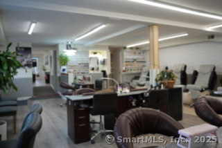 198-200 West Street Cromwell CT 06416