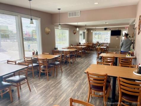 198-200 West Street Cromwell CT 06416