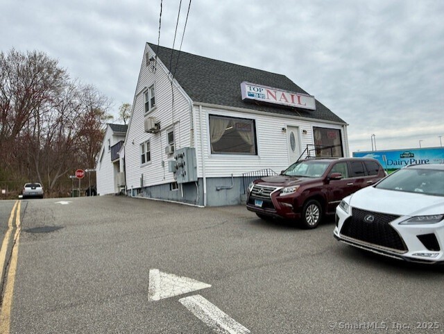 198-200 West Street Cromwell CT 06416
