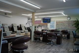 198-200 West Street Cromwell CT 06416