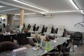 198-200 West Street Cromwell CT 06416