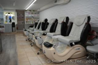 198-200 West Street Cromwell CT 06416