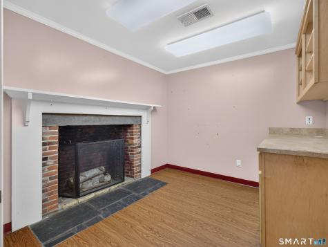 1721 Saybrook Road Haddam CT 06438