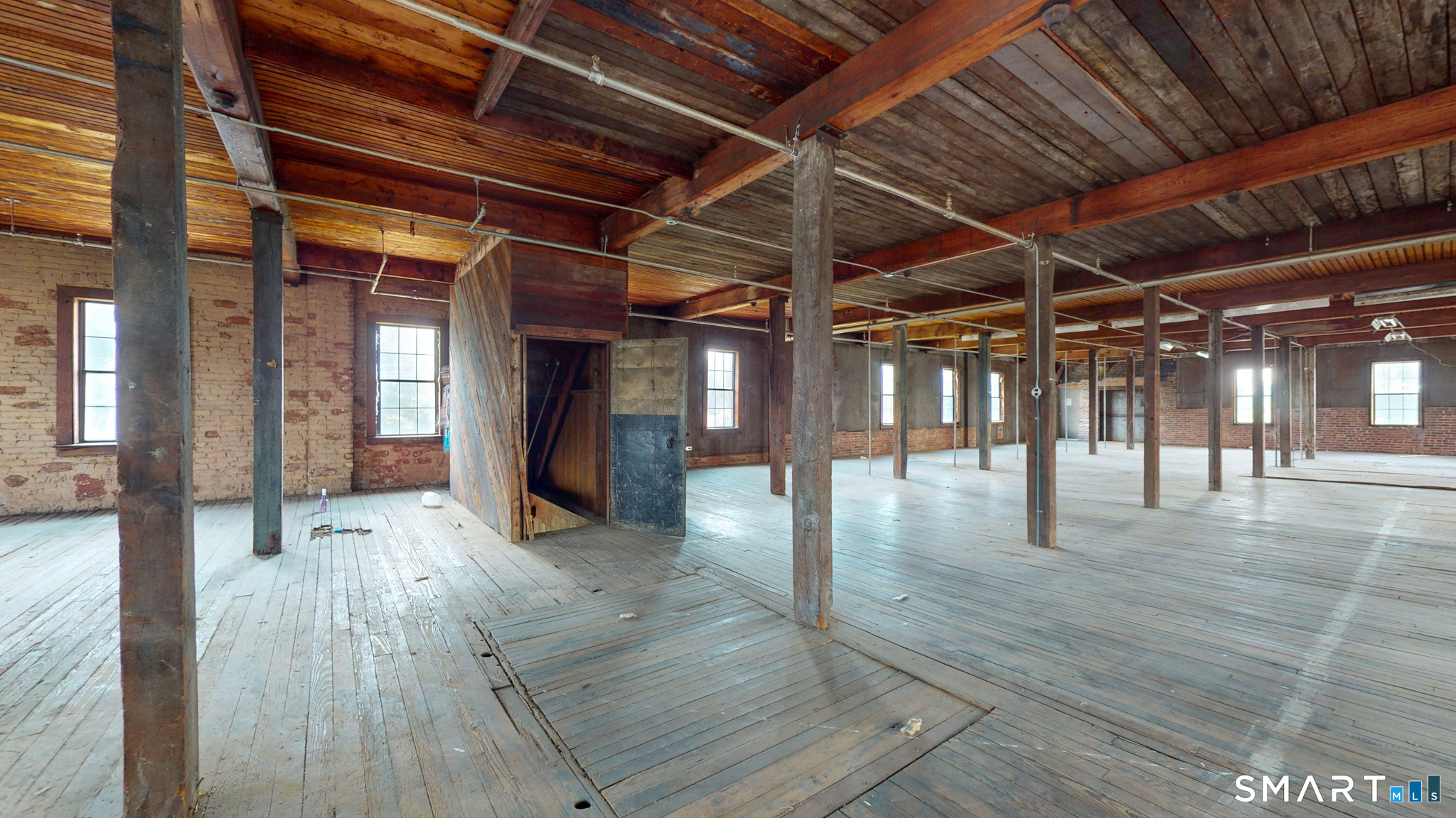 35 Oakland Street Manchester CT 06042