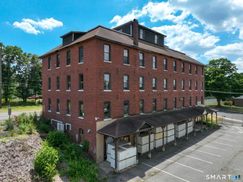 35 Oakland Street Manchester CT 06042