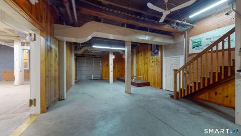 35 Oakland Street Manchester CT 06042