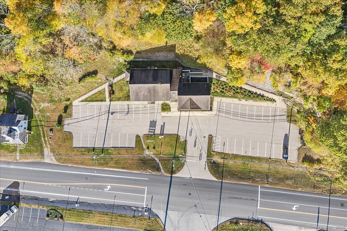 620 Norwich New London Turnpike Montville CT 06382