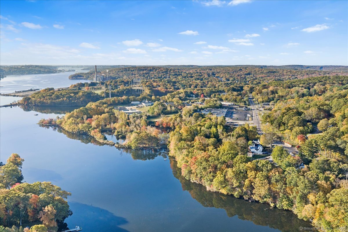 620 Norwich New London Turnpike Montville CT 06382