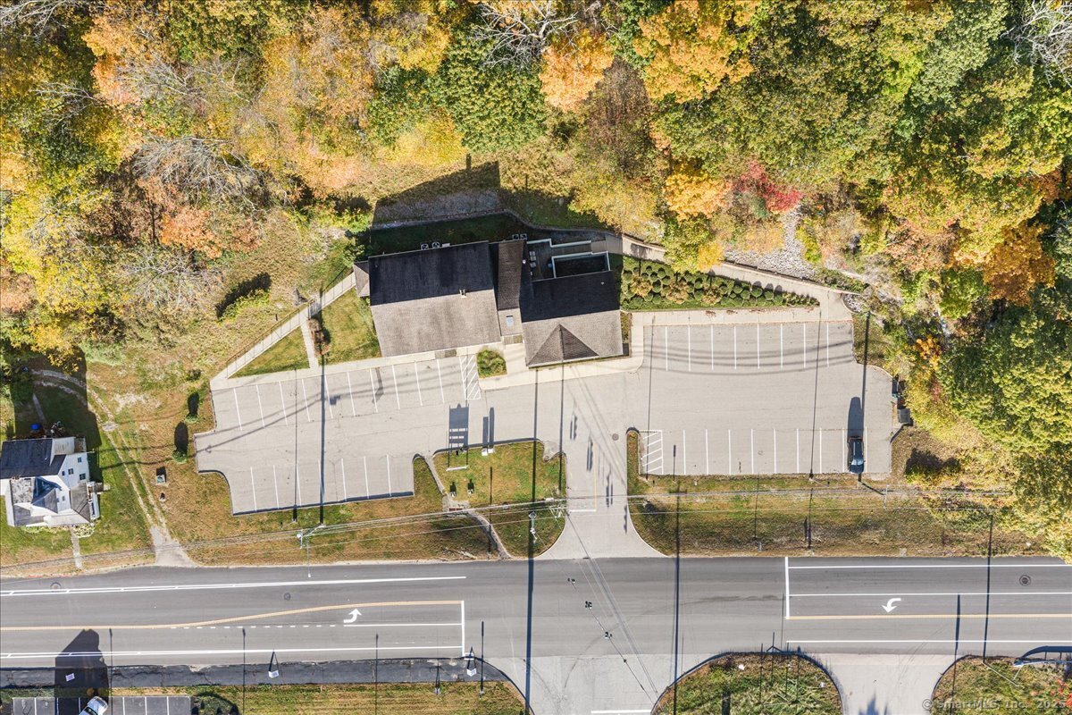 620 Norwich New London Turnpike Montville CT 06382