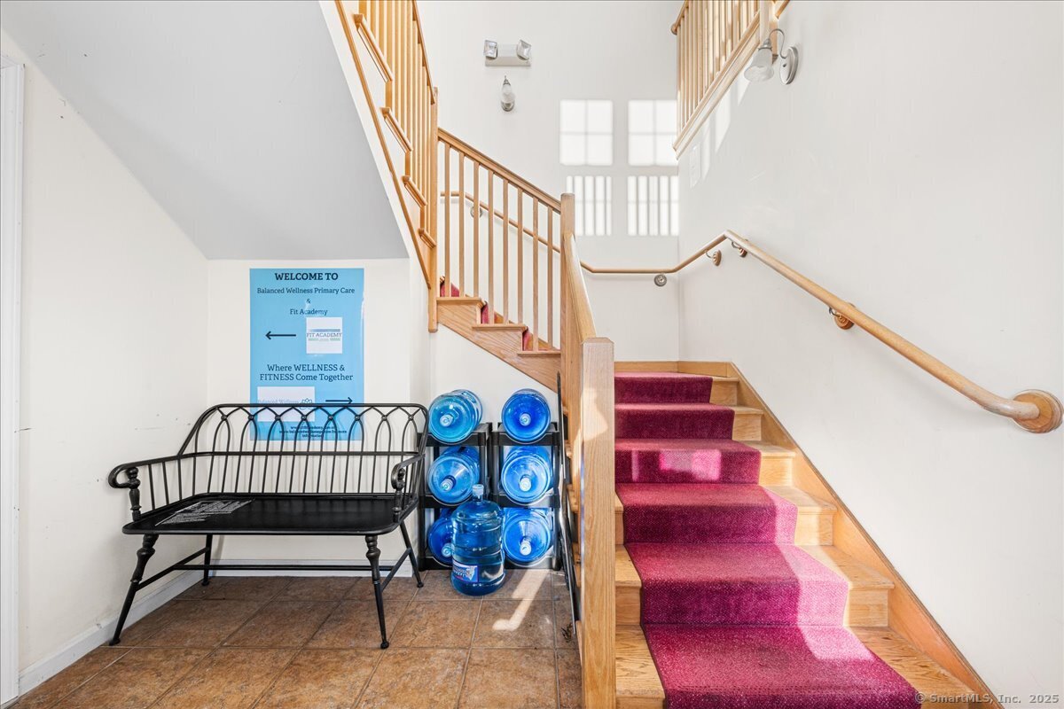 620 Norwich New London Turnpike Montville CT 06382