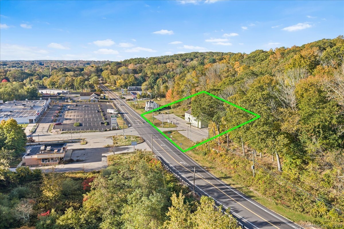 620 Norwich New London Turnpike Montville CT 06382