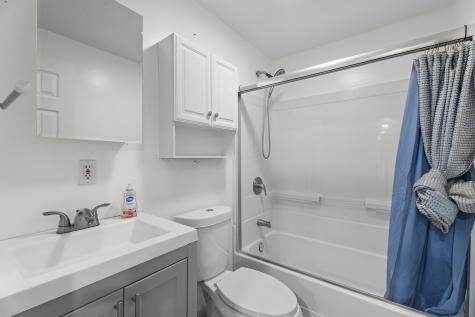 264 Vauxhall Street New London CT 06320