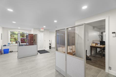 264 Vauxhall Street New London CT 06320