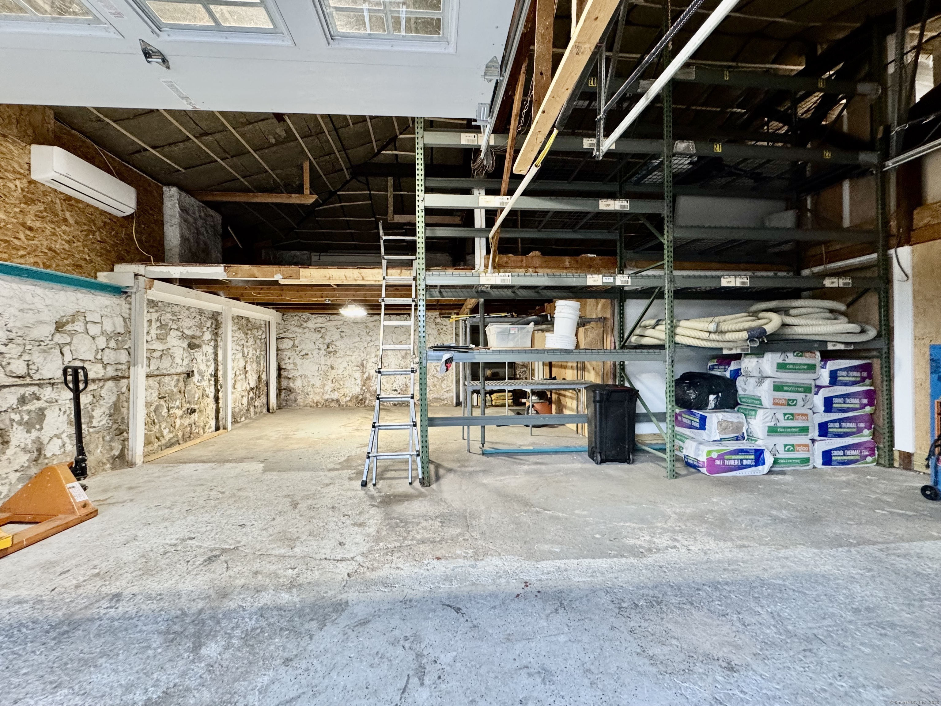 264 Vauxhall Street New London CT 06320
