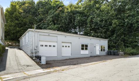 264 Vauxhall Street New London CT 06320