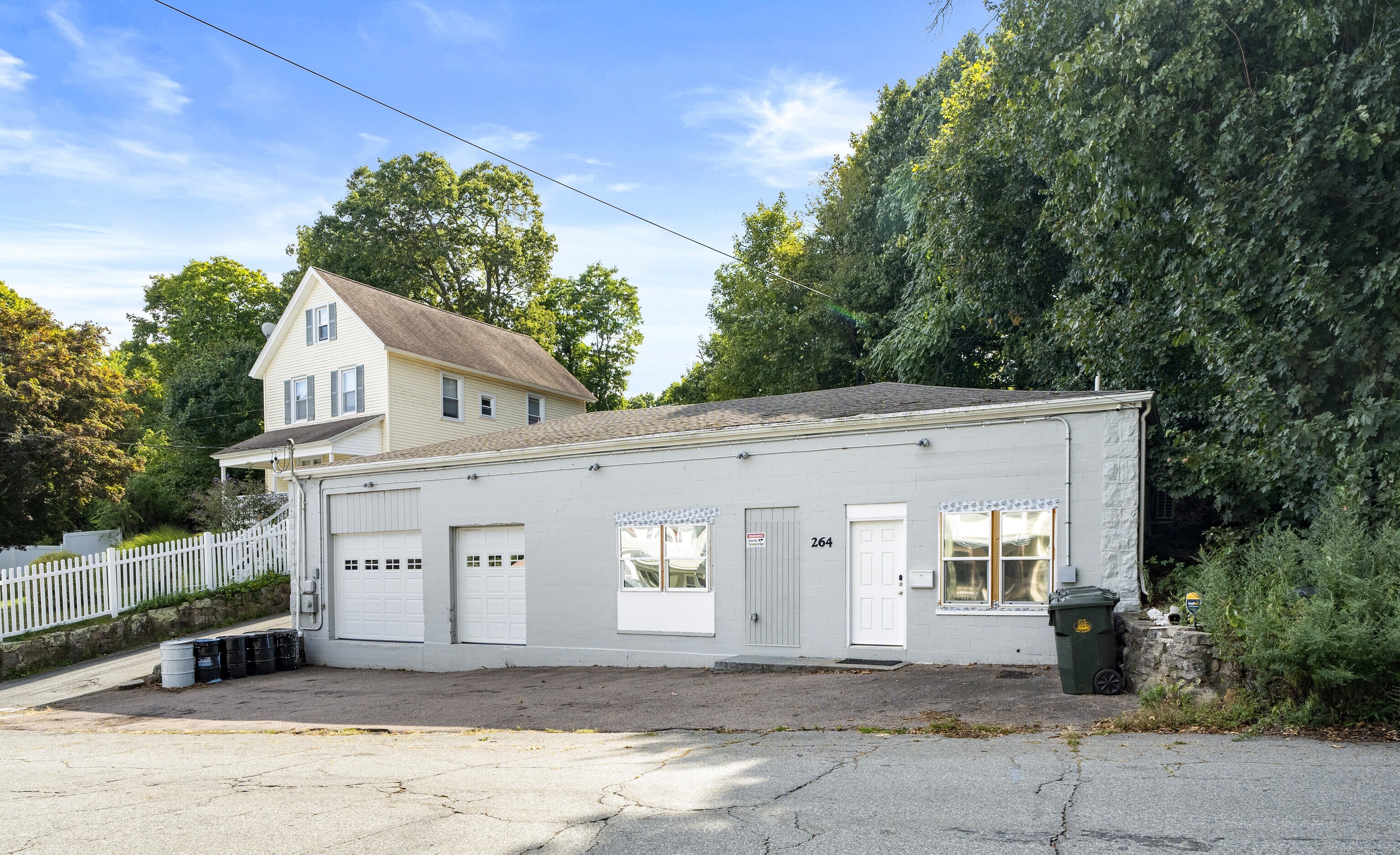 264 Vauxhall Street New London CT 06320