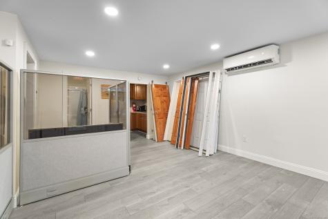 264 Vauxhall Street New London CT 06320