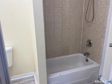 134 Chestnut Avenue Waterbury CT 06710