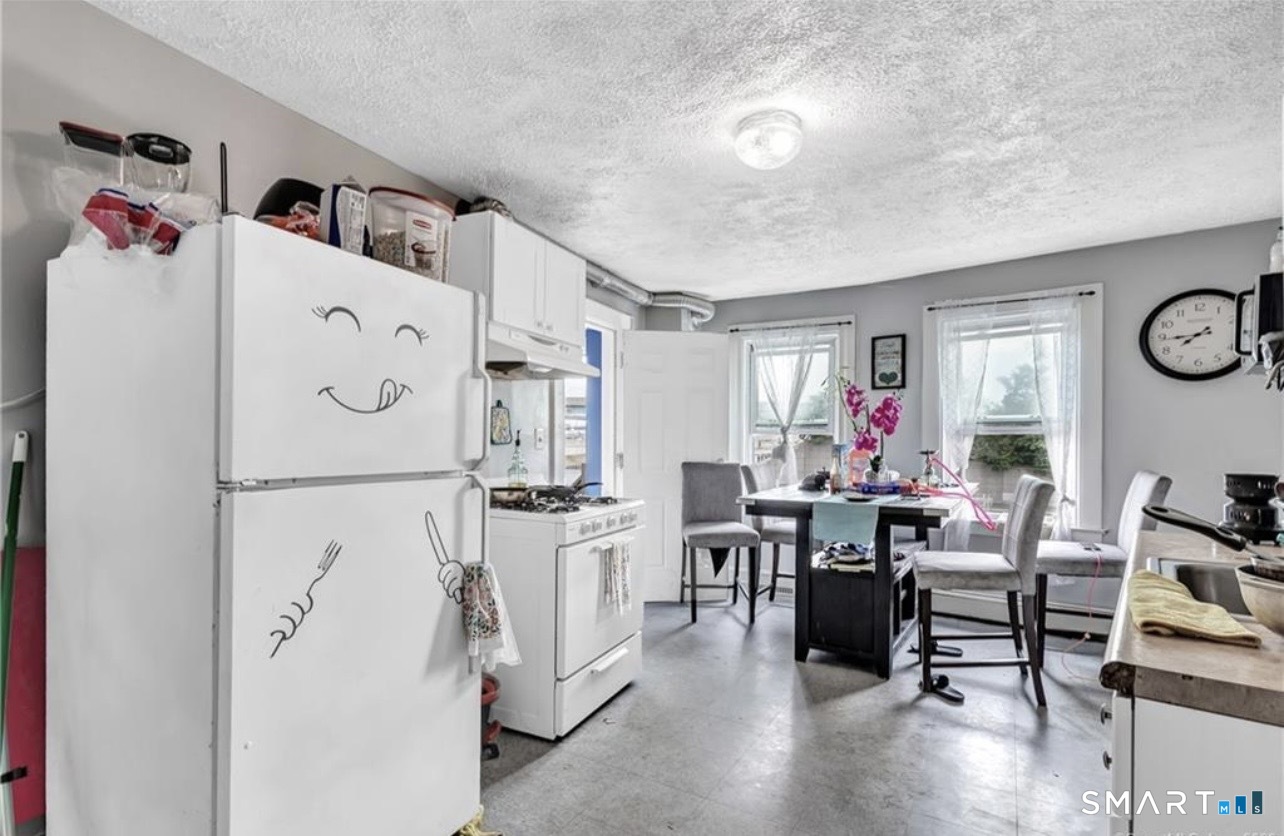 2-10 West Avenue Bridgeport CT 06604