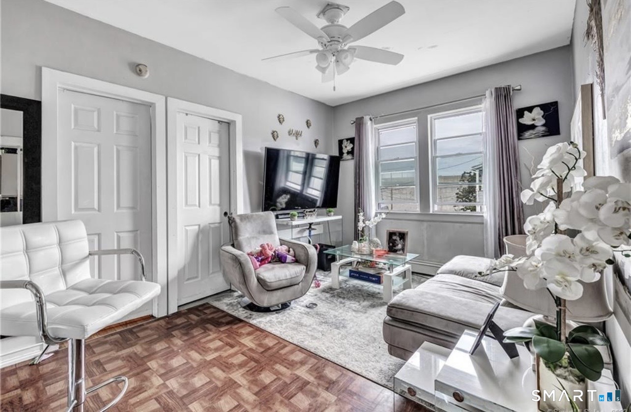 2-10 West Avenue Bridgeport CT 06604