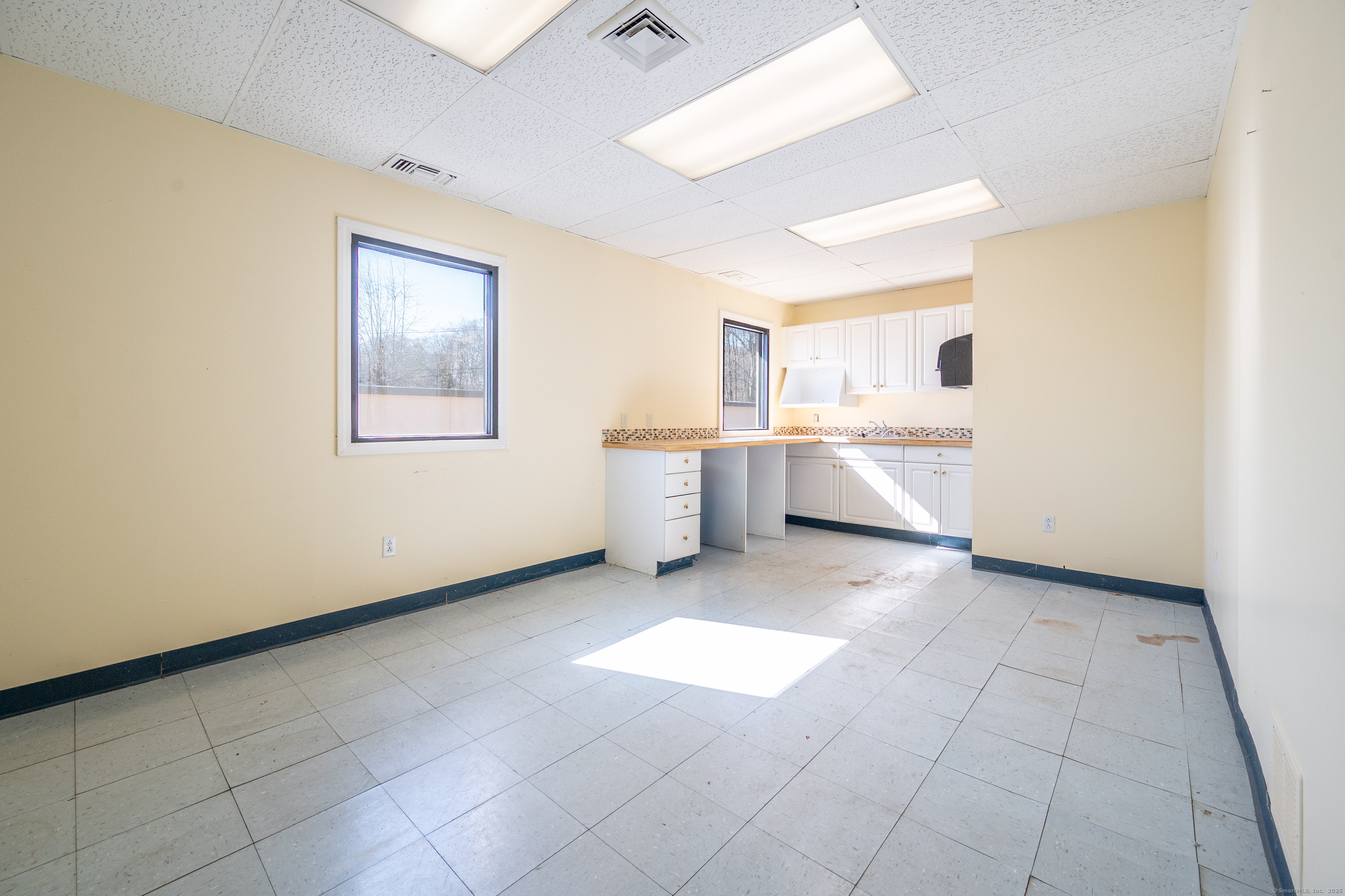 477 Boston Post Road Orange CT 06477