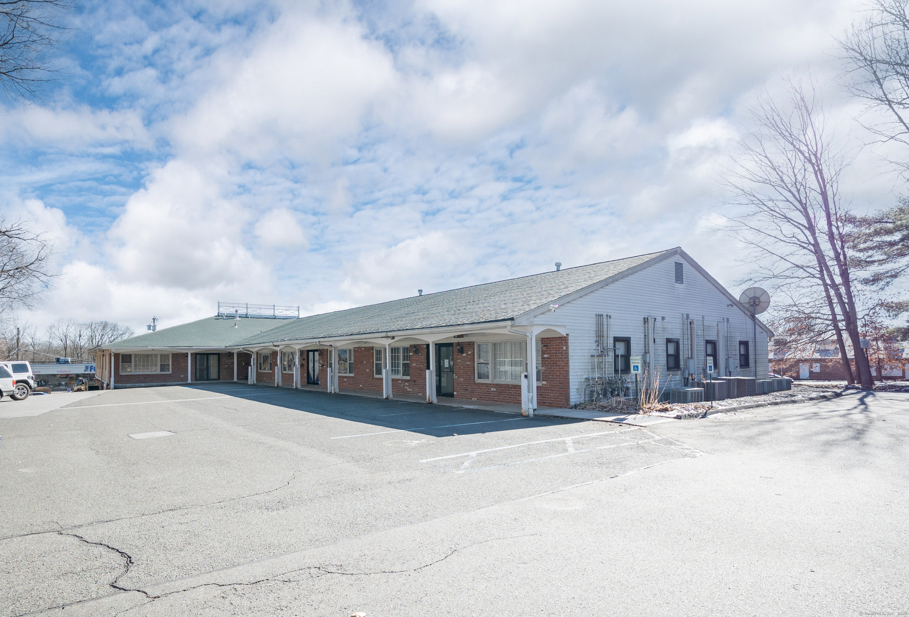 477 Boston Post Road Orange CT 06477