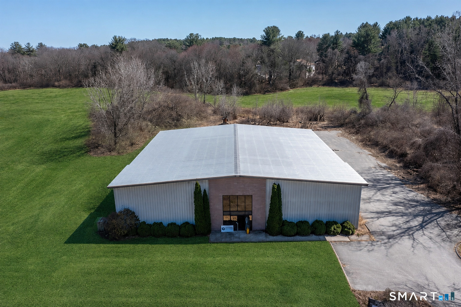 30 Crabtree Lane Woodstock CT 06281