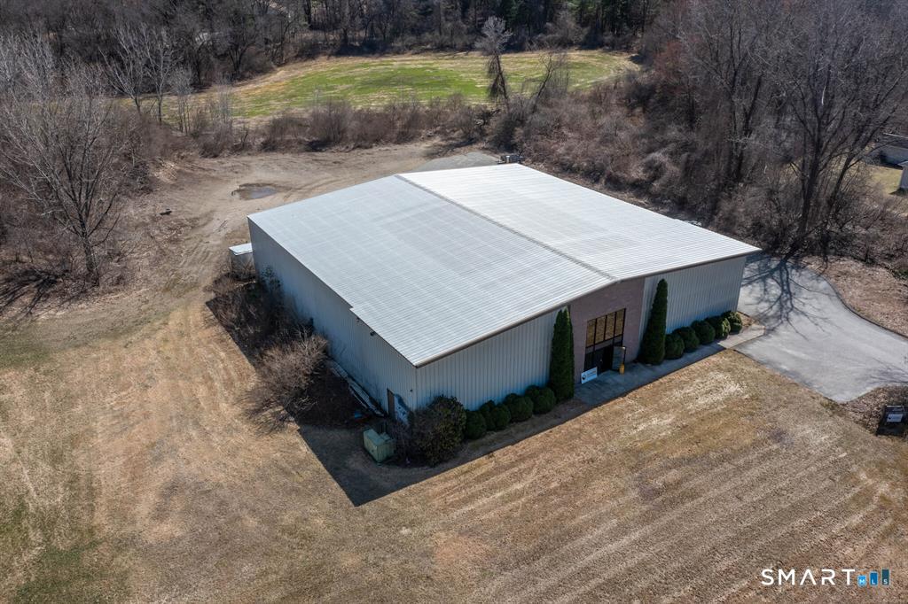 30 Crabtree Lane Woodstock CT 06281