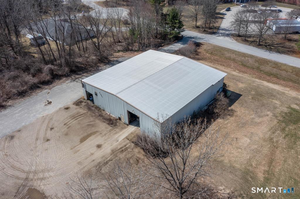 30 Crabtree Lane Woodstock CT 06281