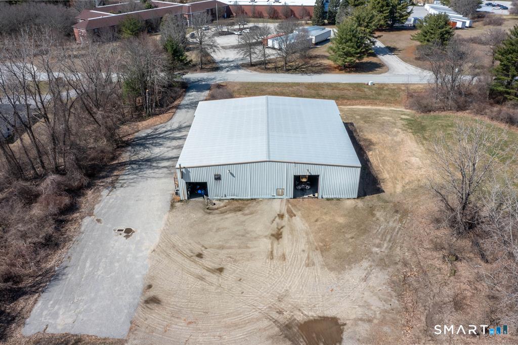 30 Crabtree Lane Woodstock CT 06281